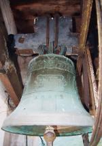 Una delle campane della chiesa di Arsié