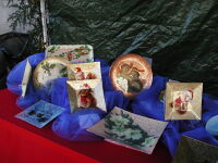 Piatti decorati con il decoupage