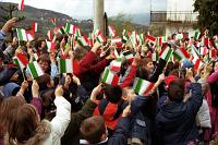 Sventolano le bandierine
