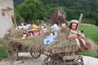 Bambole in ogni angolo